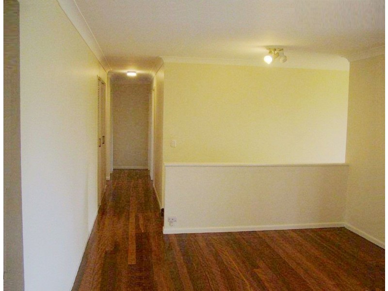 10 Cranberry Street, Eight Mile Plains QLD 4113