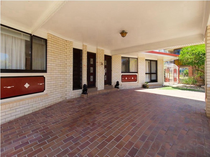 5 Iberis Street, Macgregor QLD 4109