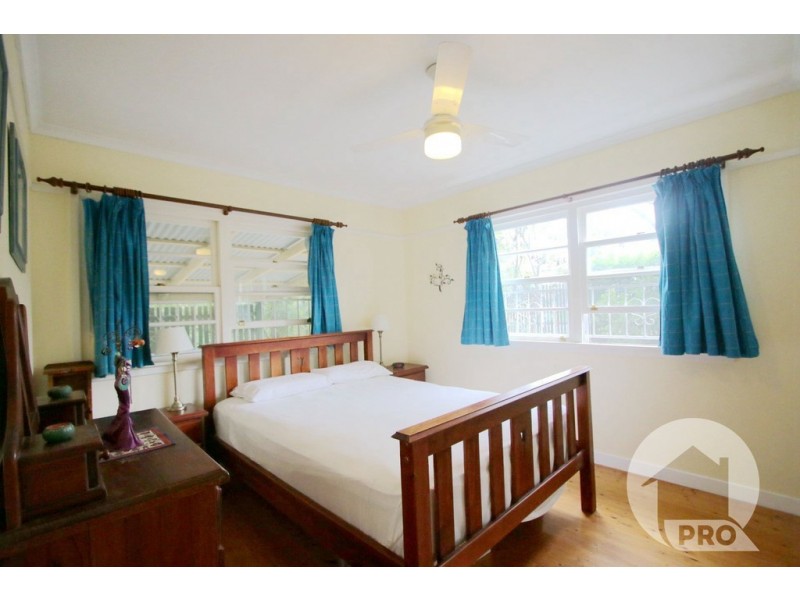 9 Deacon Street, Coopers Plains QLD 4108