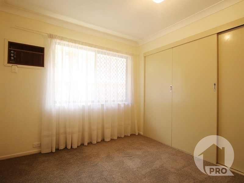 15 Gartford Street, Robertson QLD 4109