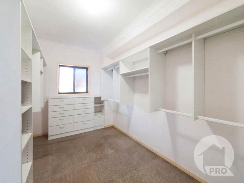 21 Parnassus Street, Robertson QLD 4109