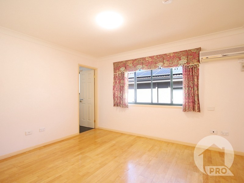 21 Parnassus Street, Robertson QLD 4109