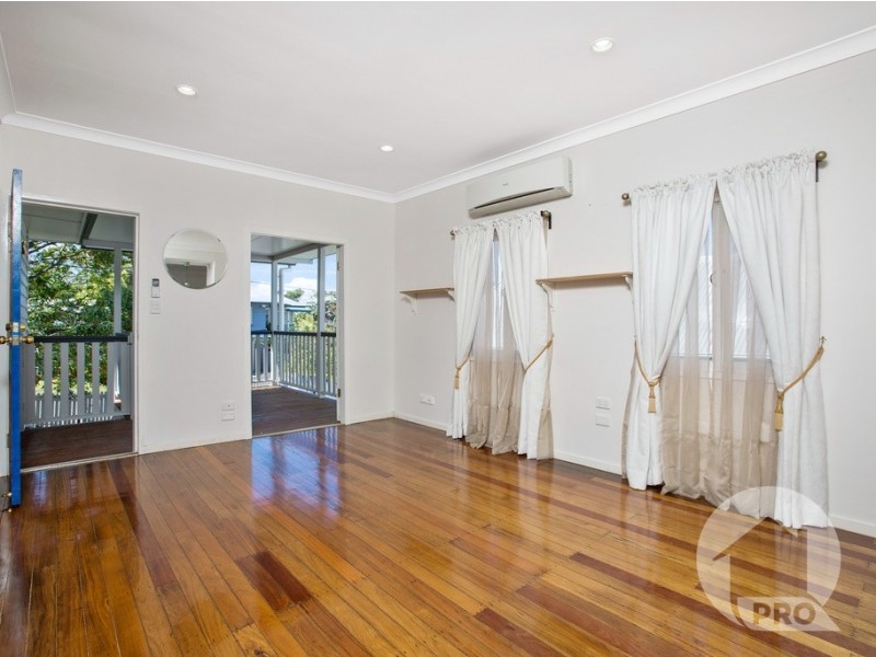 81 Lindwall Street, Upper Mount Gravatt QLD 4122