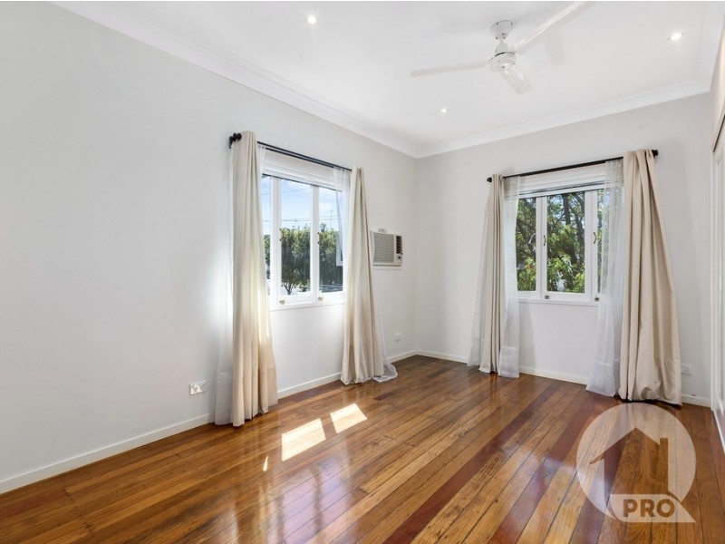 81 Lindwall Street, Upper Mount Gravatt QLD 4122