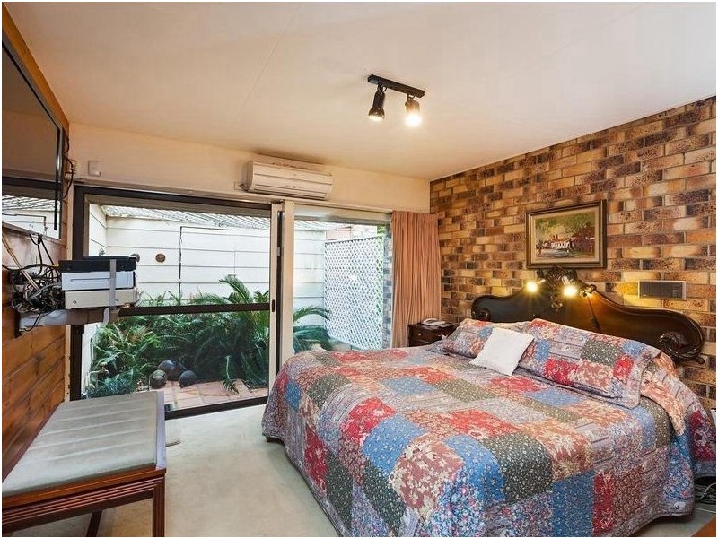 6 School Road, Rochedale QLD 4123