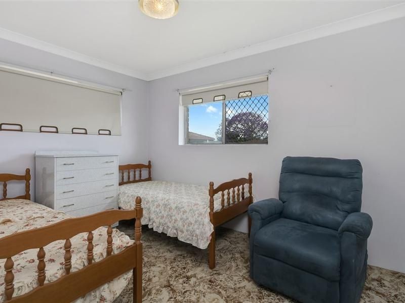 25 Chadford Street, Macgregor QLD 4109