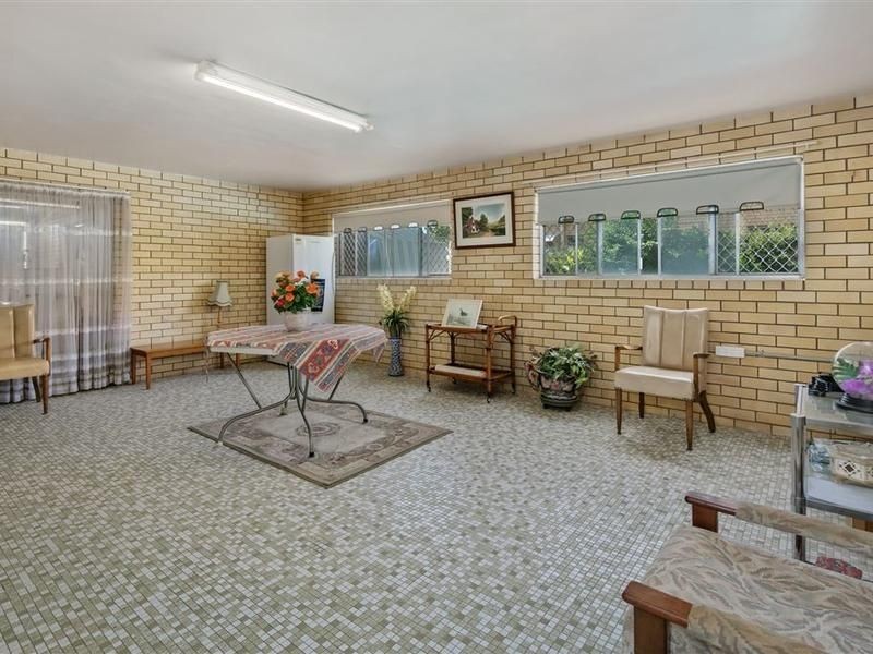 25 Chadford Street, Macgregor QLD 4109