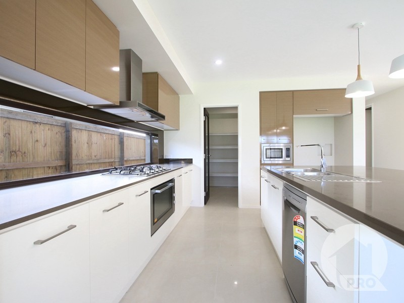 86 Major Drive, Rochedale QLD 4123
