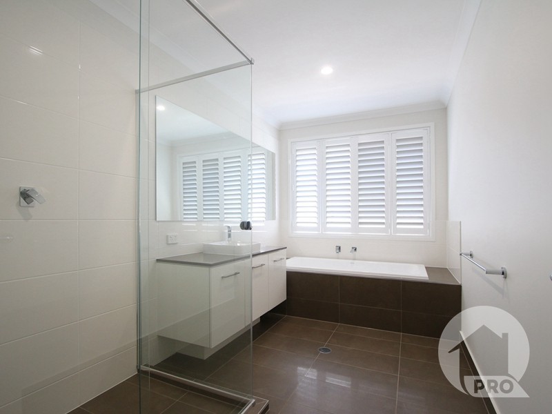 86 Major Drive, Rochedale QLD 4123