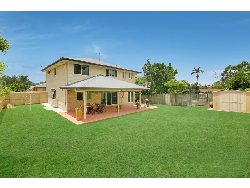 1 Bettina Street, Macgregor QLD 4109