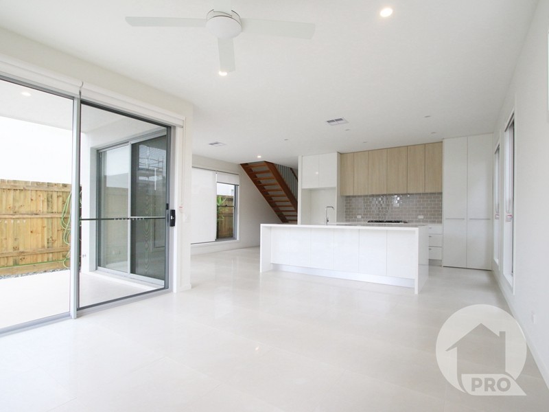 92 Hillcrest Street, Rochedale QLD 4123