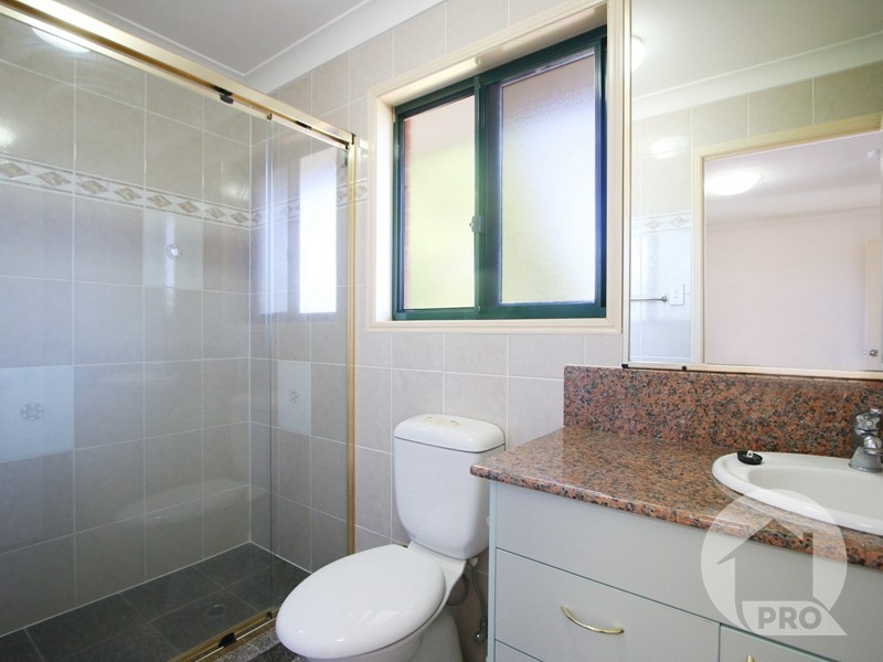 21A Parnassus Street, Robertson QLD 4109