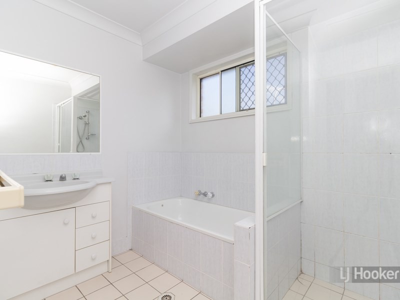 10 Tuberose Place, Calamvale QLD 4116