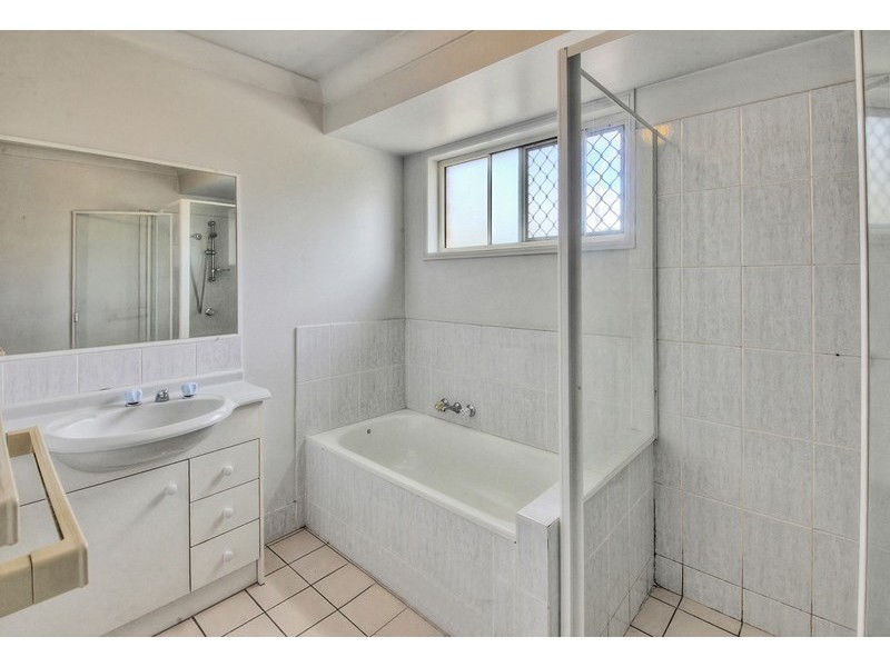 10 Tuberose Place, Calamvale QLD 4116