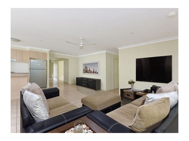 35 Bottlebrush Street, Heathwood QLD 4110