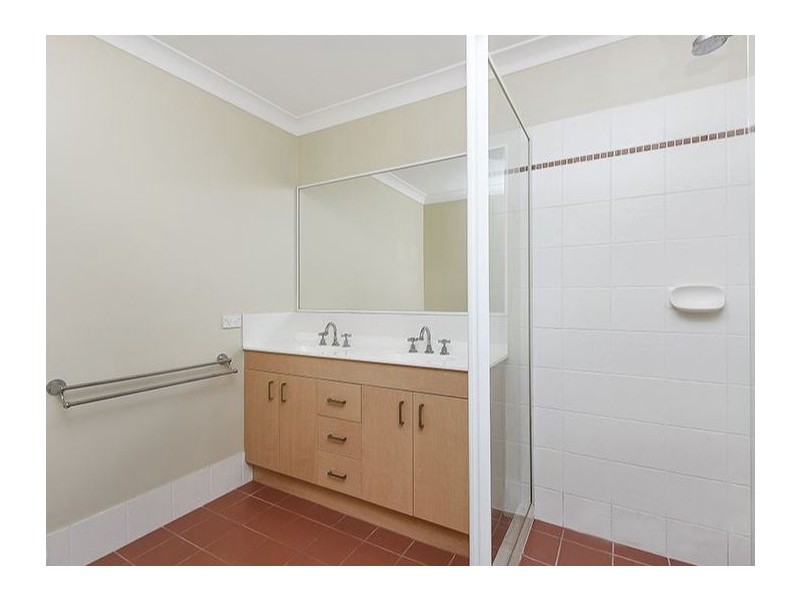 35 Bottlebrush Street, Heathwood QLD 4110