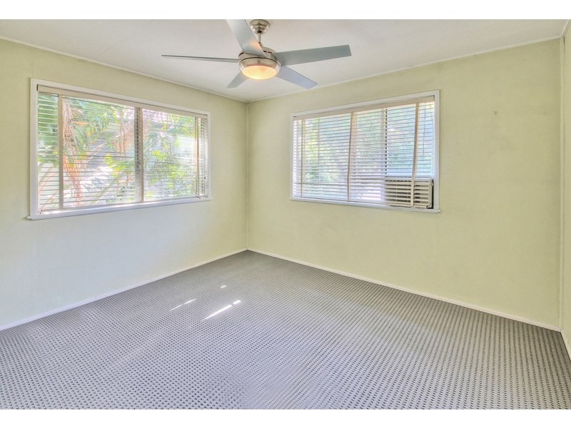 75 Garro Street, Sunnybank Hills QLD 4109