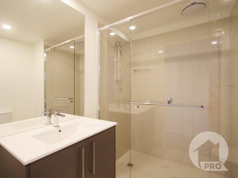 204/37 Regent Street, Woolloongabba QLD 4102