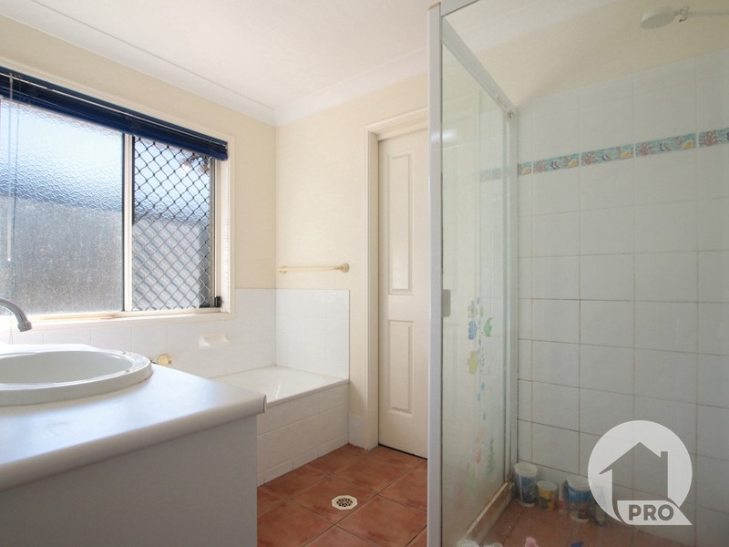 39 Brookvale Drive, Underwood QLD 4119