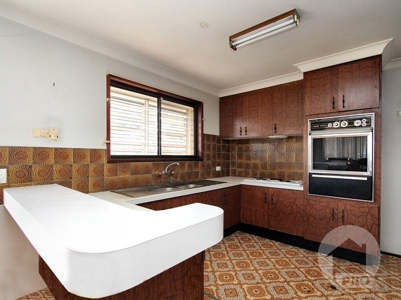 20 Kidd Street, Robertson QLD 4109