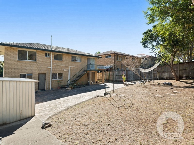 18 Bramwell Street, Eight Mile Plains QLD 4113