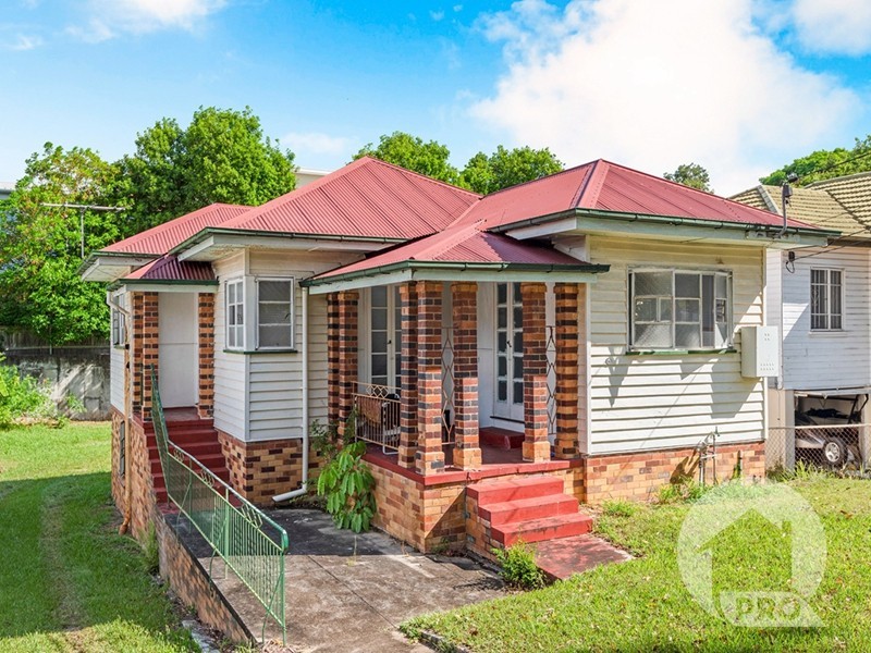 116 Dell Road, St Lucia QLD 4067