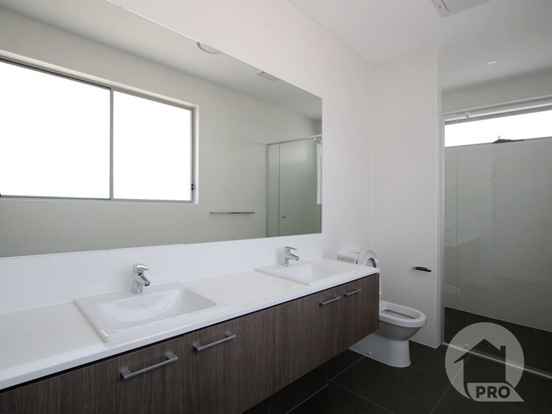 27 Willow Way, Rochedale QLD 4123