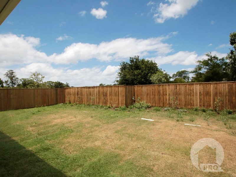 27 Willow Way, Rochedale QLD 4123