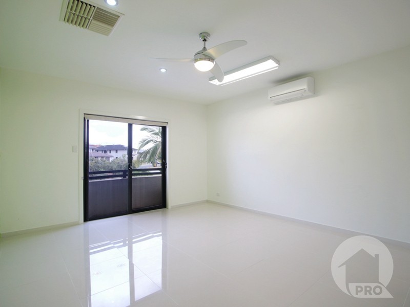 138 Didbrook Street, Robertson QLD 4109