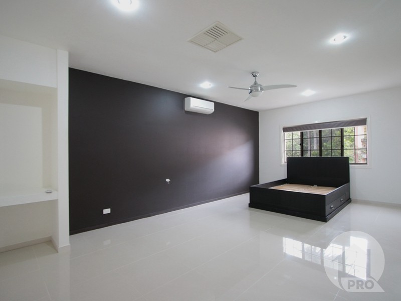 138 Didbrook Street, Robertson QLD 4109