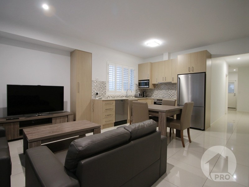 3A Coventry Place, Sunnybank Hills QLD 4109