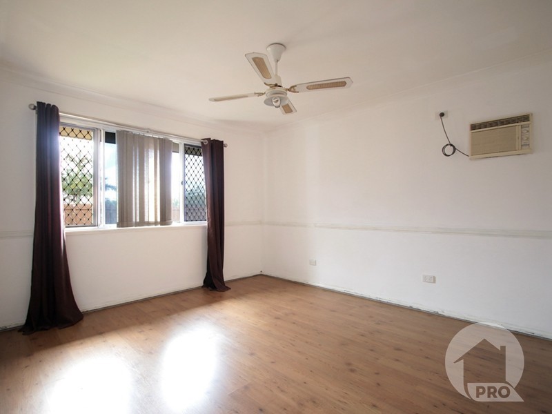 24 Metropole Street, Robertson QLD 4109