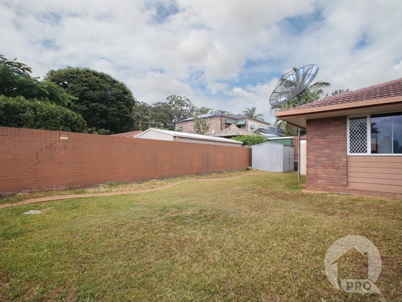 24 Metropole Street, Robertson QLD 4109