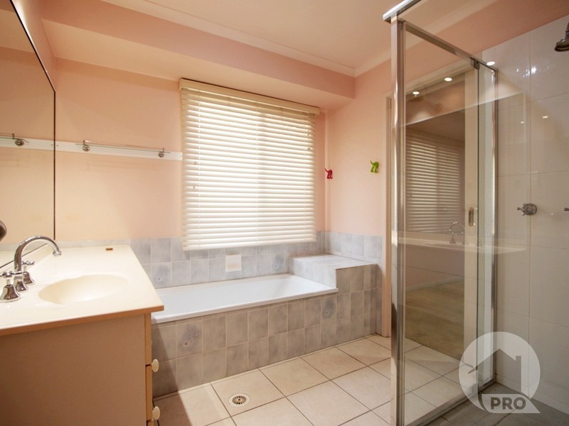 15 Beechal Street, Runcorn QLD 4113