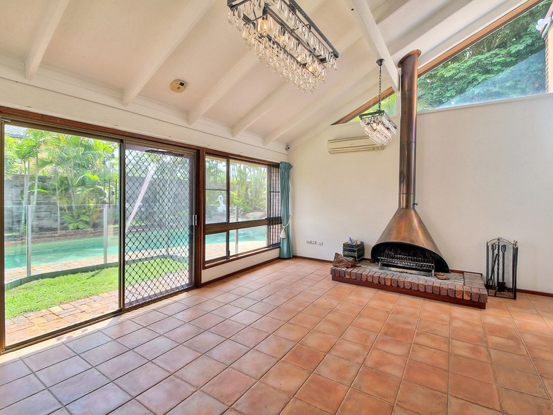 17 Orpheus Street, Robertson QLD 4109