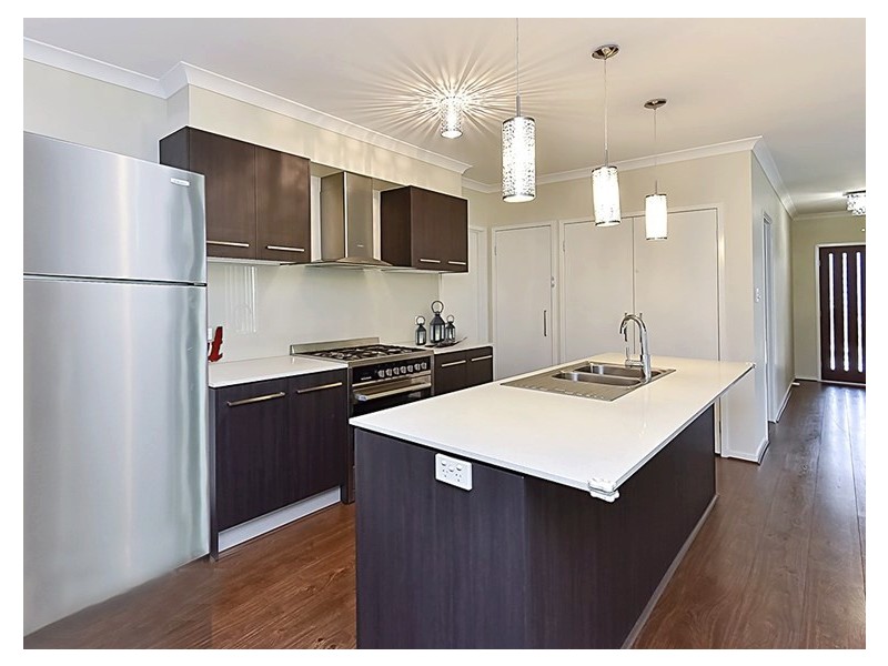 37 Greenvale Street, Calamvale QLD 4116