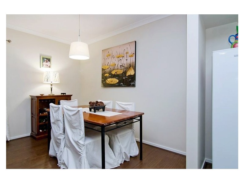 37 Greenvale Street, Calamvale QLD 4116