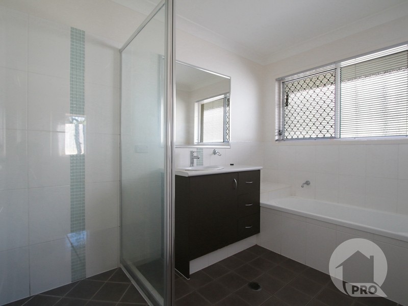 19 Nabeel Place, Calamvale QLD 4116