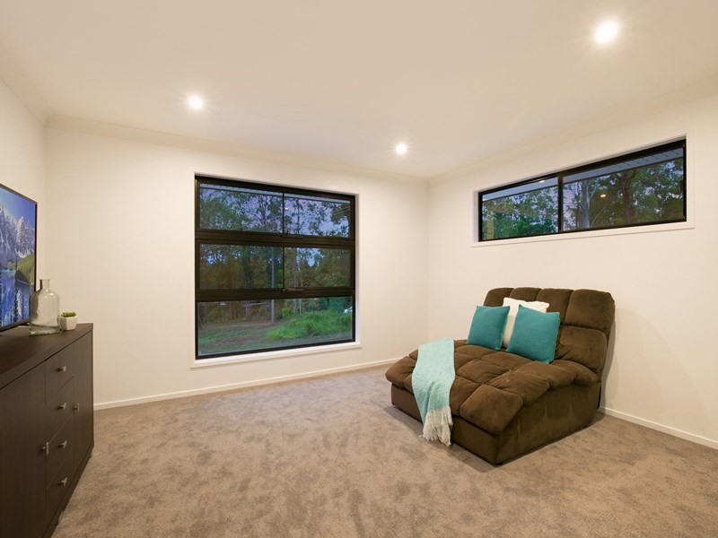 32B Tanah Merah Avenue, Tanah Merah QLD 4128