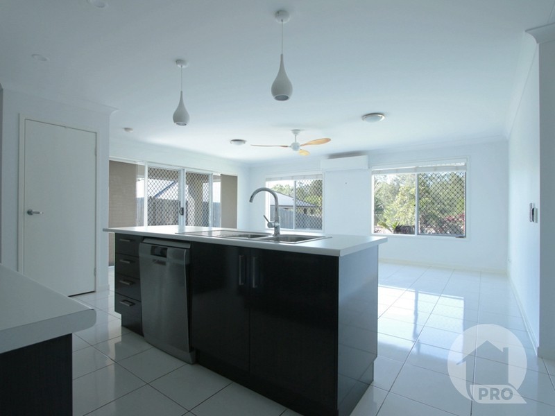 21 Messara Circuit, Durack QLD 4077