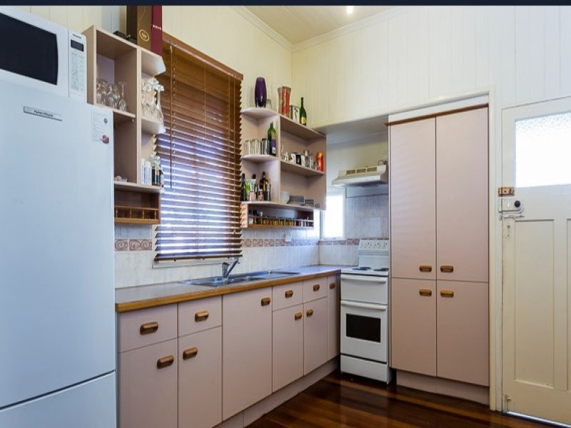 515 Logan Road, Greenslopes QLD 4120