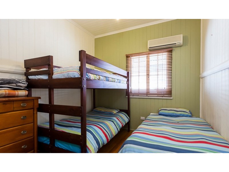 515 Logan Road, Greenslopes QLD 4120