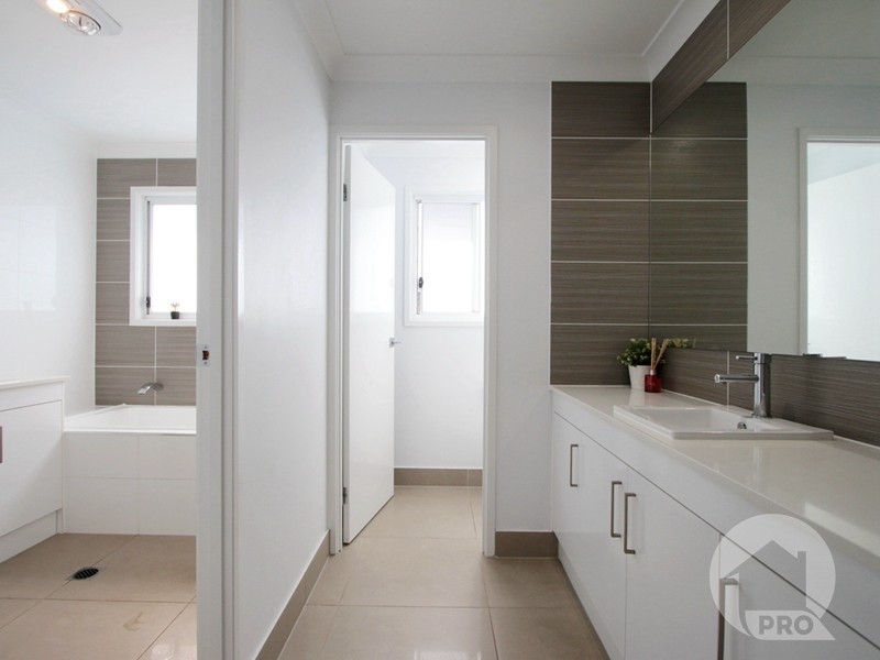 56 Fisher Street, Rochedale QLD 4123