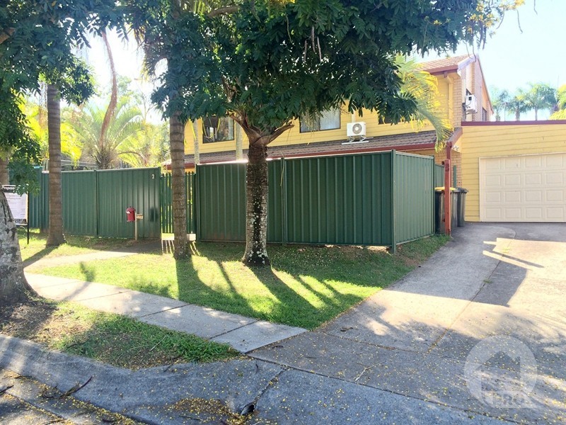 2 Estoril Street, Robertson QLD 4109