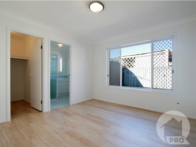 2 Eucalyptus Cres, Runcorn QLD 4113
