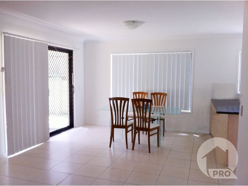 2/35 Clarence street, Calamvale QLD 4116