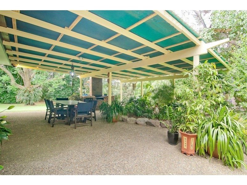 96 Crest Road, Greenbank QLD 4124