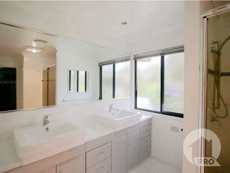 65 Maud Street, Sunnybank QLD 4109