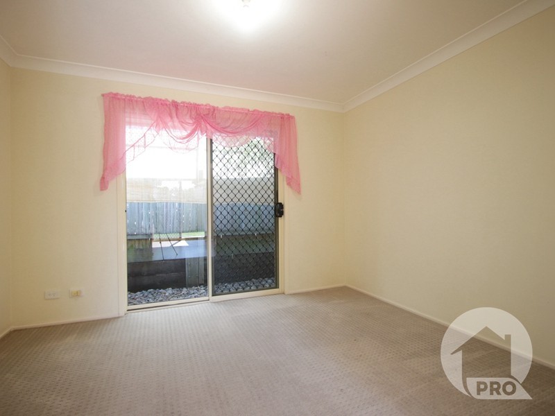 25 Robinson Crescent, Runcorn QLD 4113