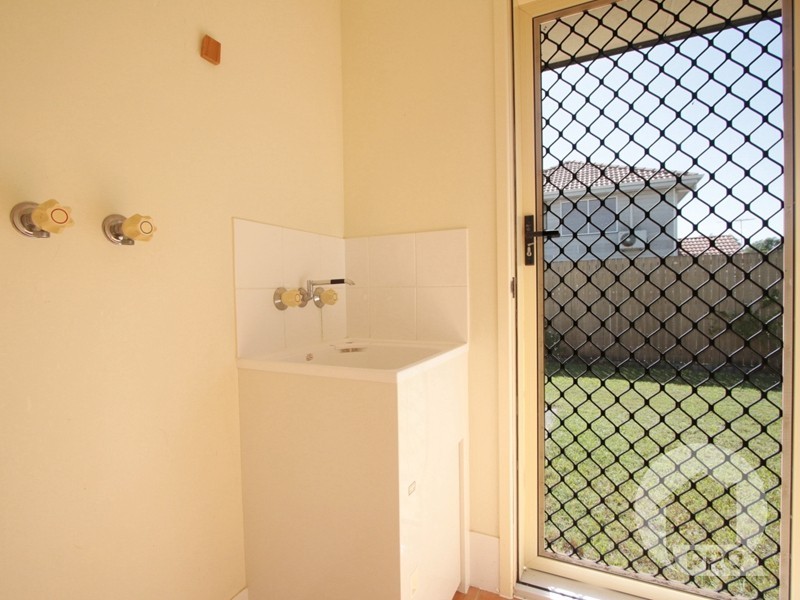 25 Robinson Crescent, Runcorn QLD 4113